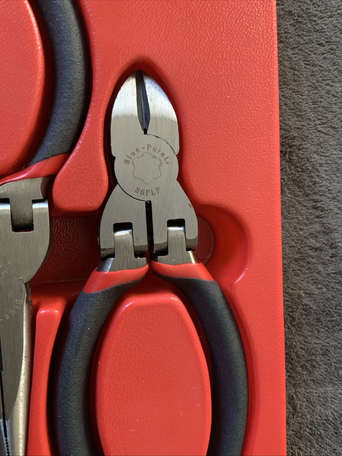 Blue Point 3pc Flexible Pliers Set…3pc…good Snape…tray Is Cracks…
