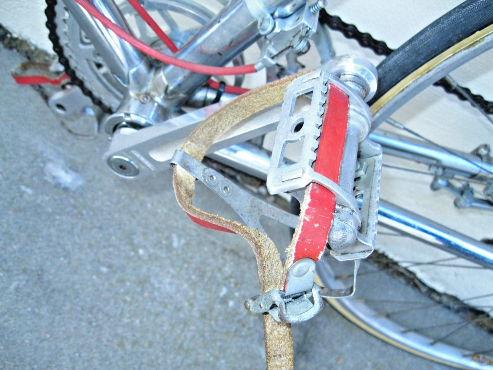 Rare Vintage 1960/Tack ,Road Race bicycle Uncommon parts, Display or ride. 54/55