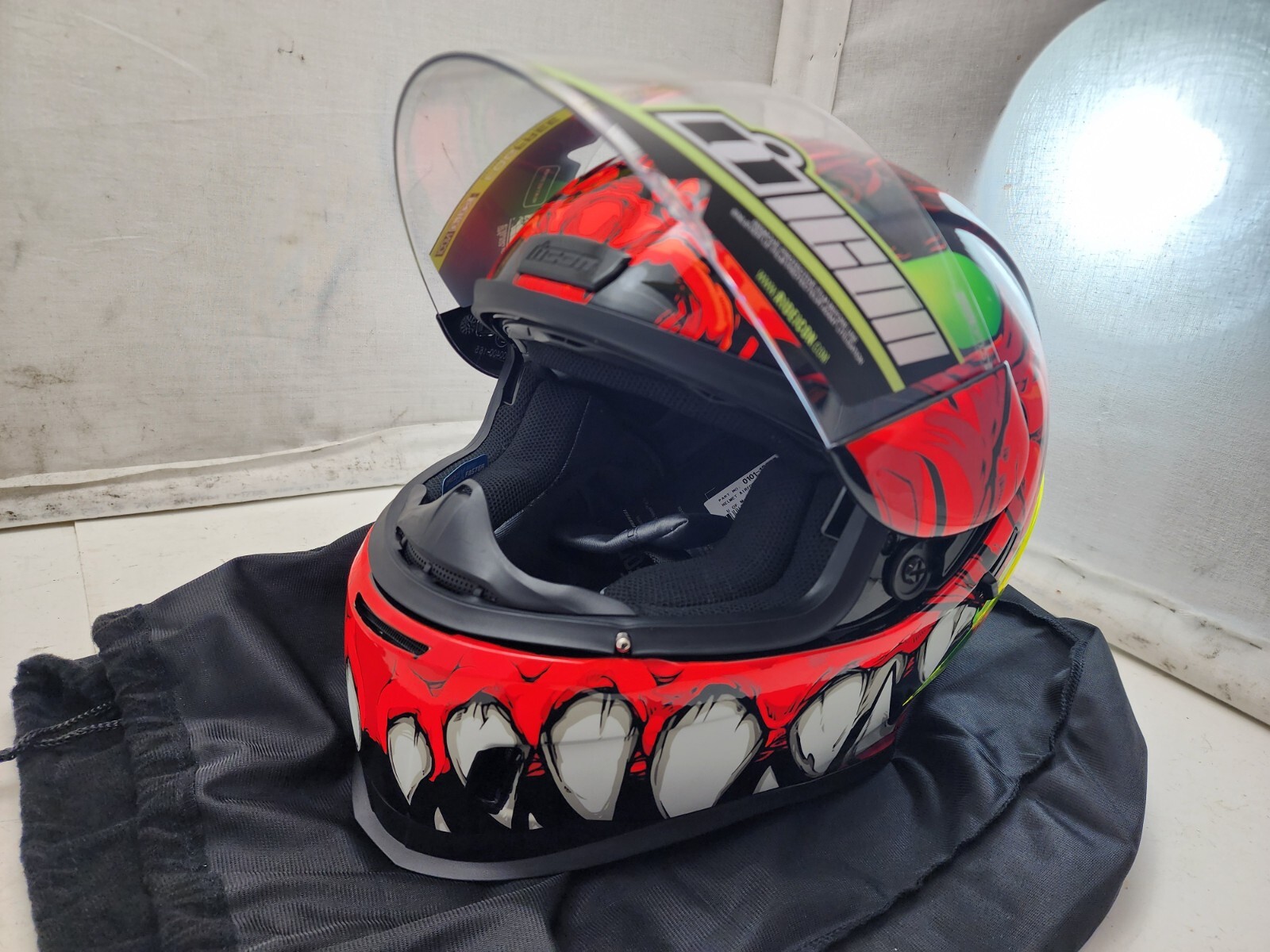NEW Icon Airform Full Face Motorcycle Helmet Manik'r Red - Size Medium - *READ*