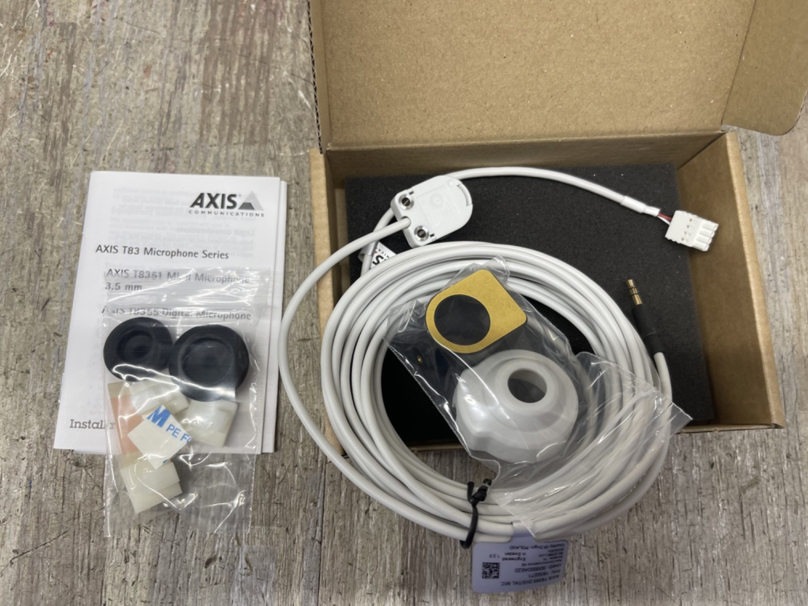 NEW AXIS 01561-001 T8355 Wired Digital Microphone - FREE SHIPPING - ZX