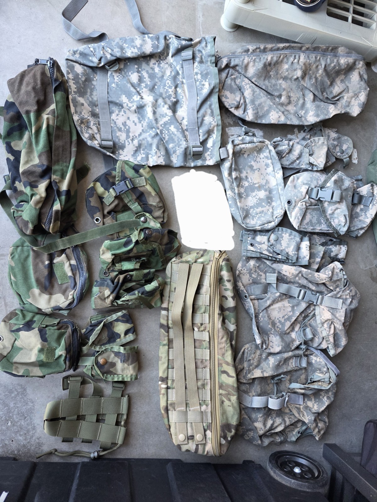 LOT Army MOLLE UCP woodland pouches assault pack protective undergarment gloves