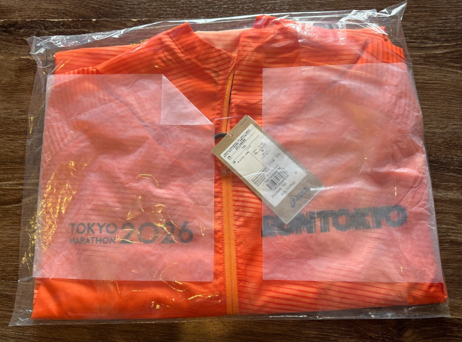 Asics Tokyo Marathon 2026 Limited Fade Jacket Sun Peach 2013A648.700