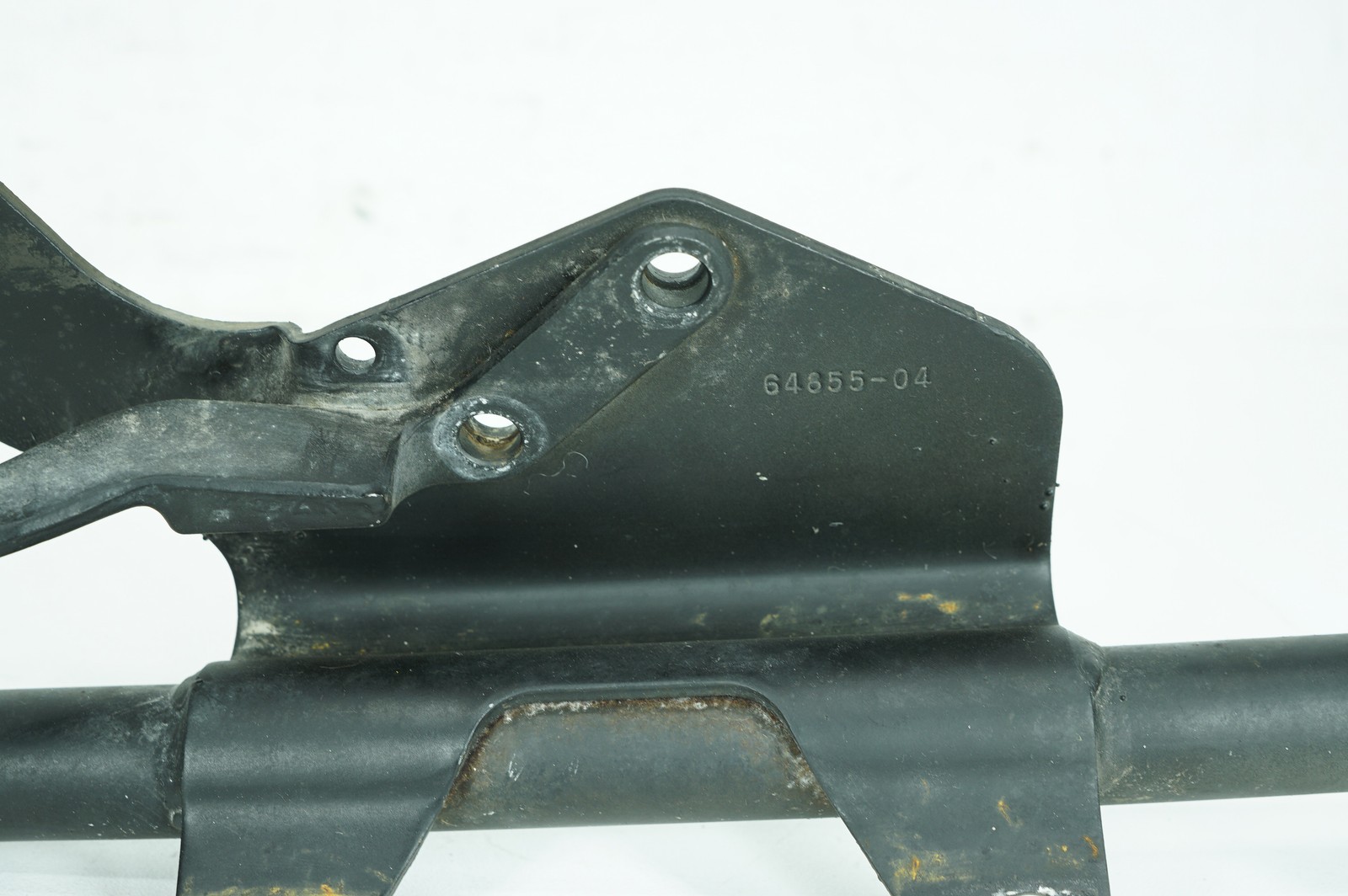 2005 Harley Sportster XL883 OEM Exhaust Muffler Interconnect Bracket Support Bar