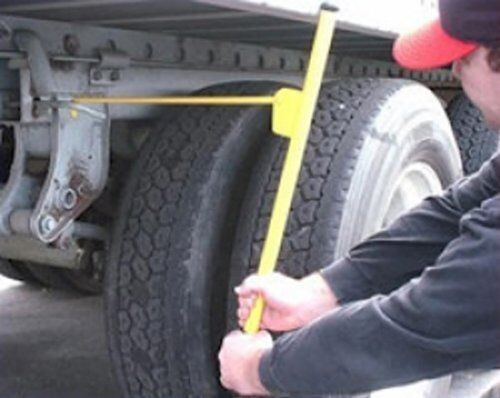 CA Progressive Engineering 27" 5th Wheel Semi Truck Pin Puller "The Persuader"