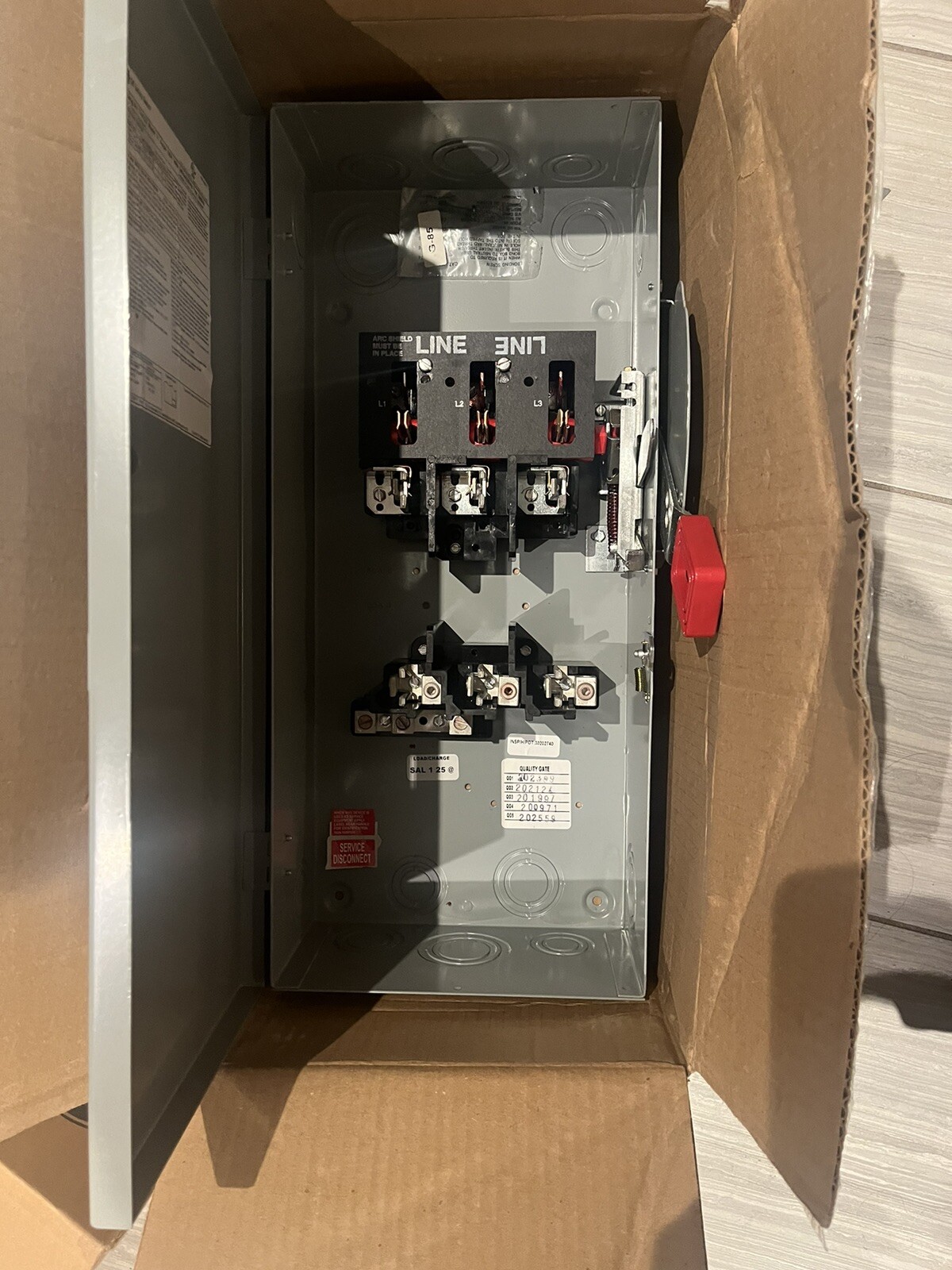 GE TH4323 100 AMP Safety Switch 240VAC/250VDC