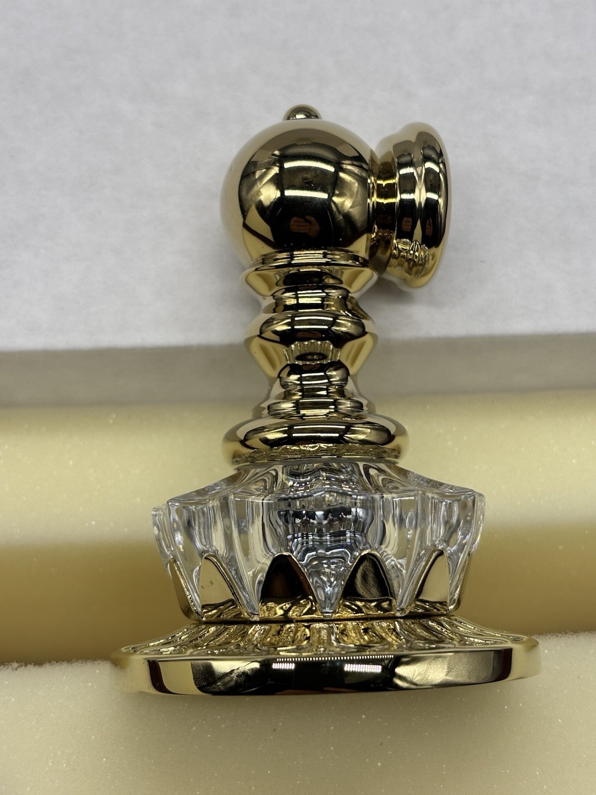 Baldwin Brass Polished Brass Tissue Roll Holder PEYTON NIB