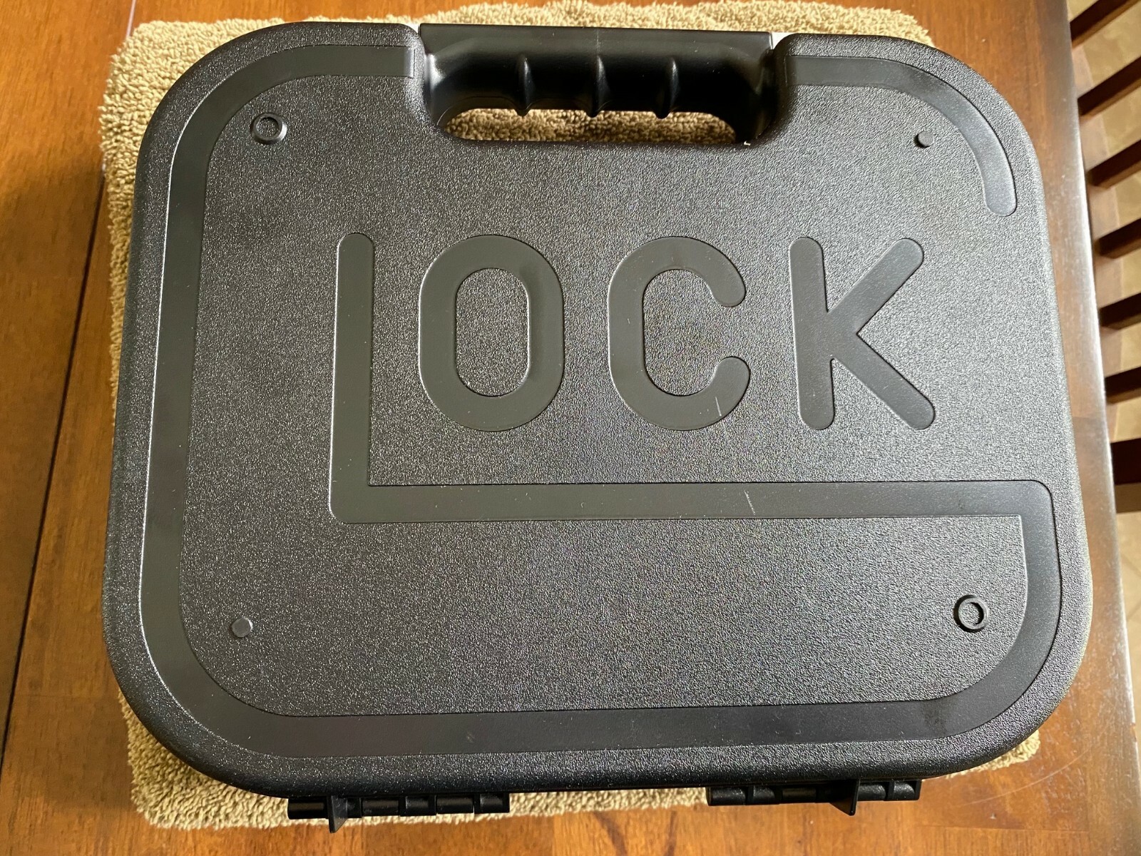 Glock Factory OEM Clam Shell Hard Pistol Case W/ Manual,all modelsFAST free ship