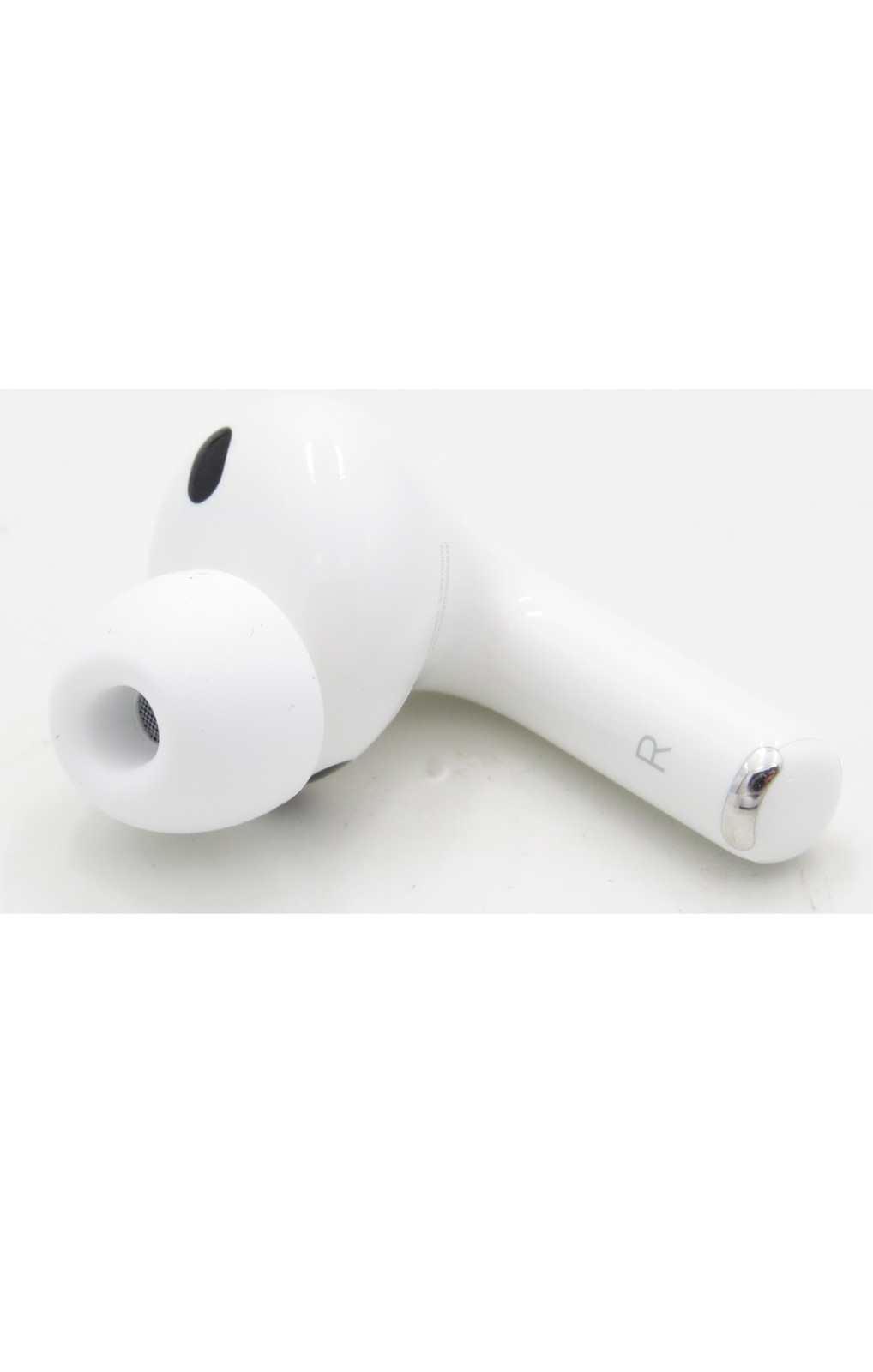 Apple AirPods Pro 3 (3rd Gen) Replacement - Right Side only A3063 - Very Good