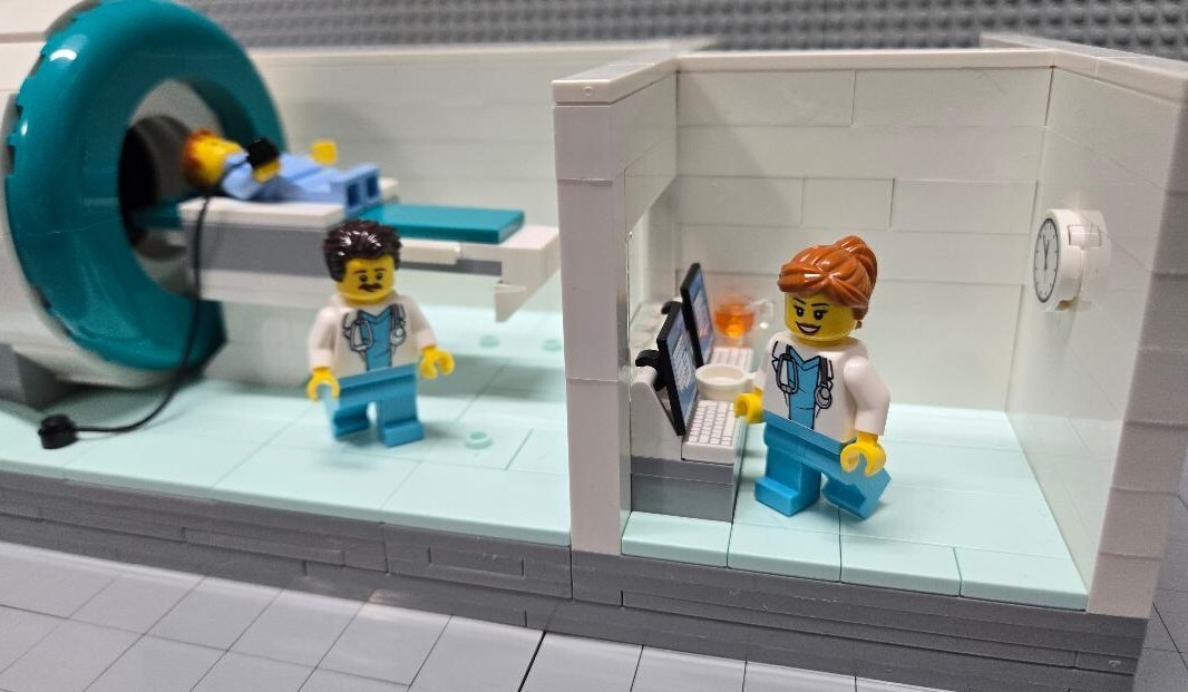 MRI Scanner Promotional 4000041