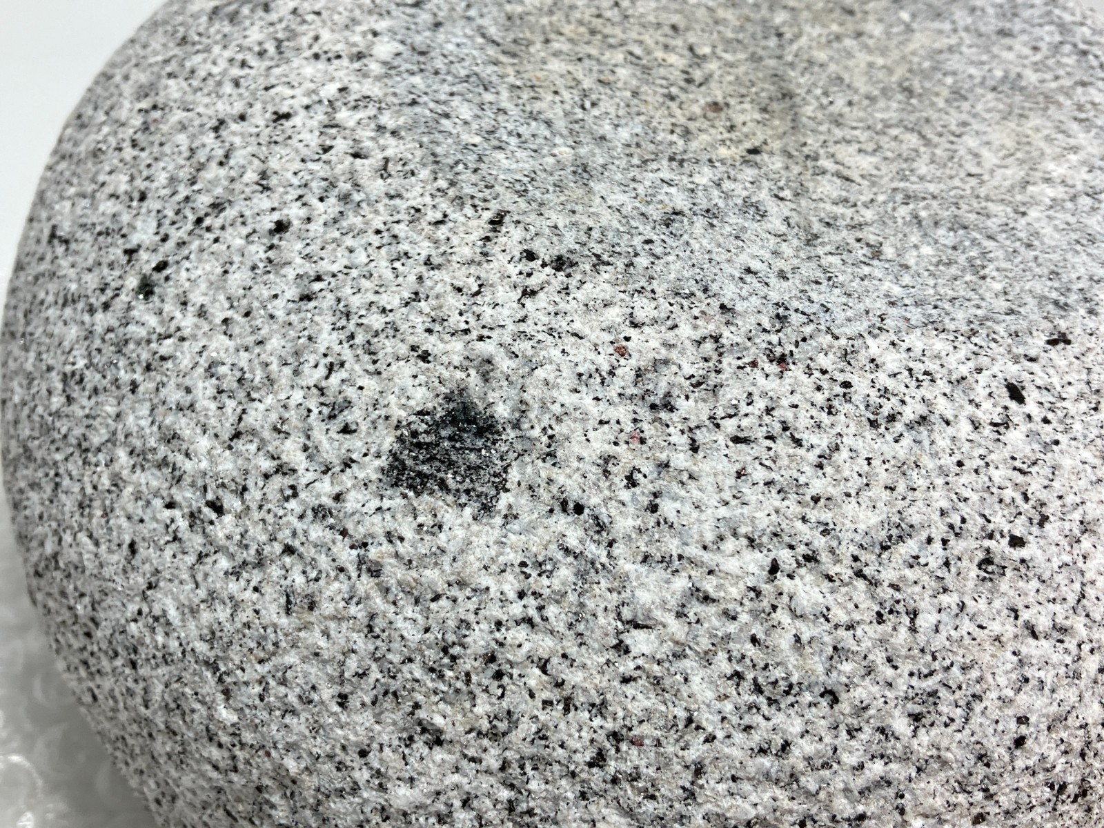 Small Granite Stone Water Bowl 8.6 in Chozubachi Japanese Garden Ornament Statue