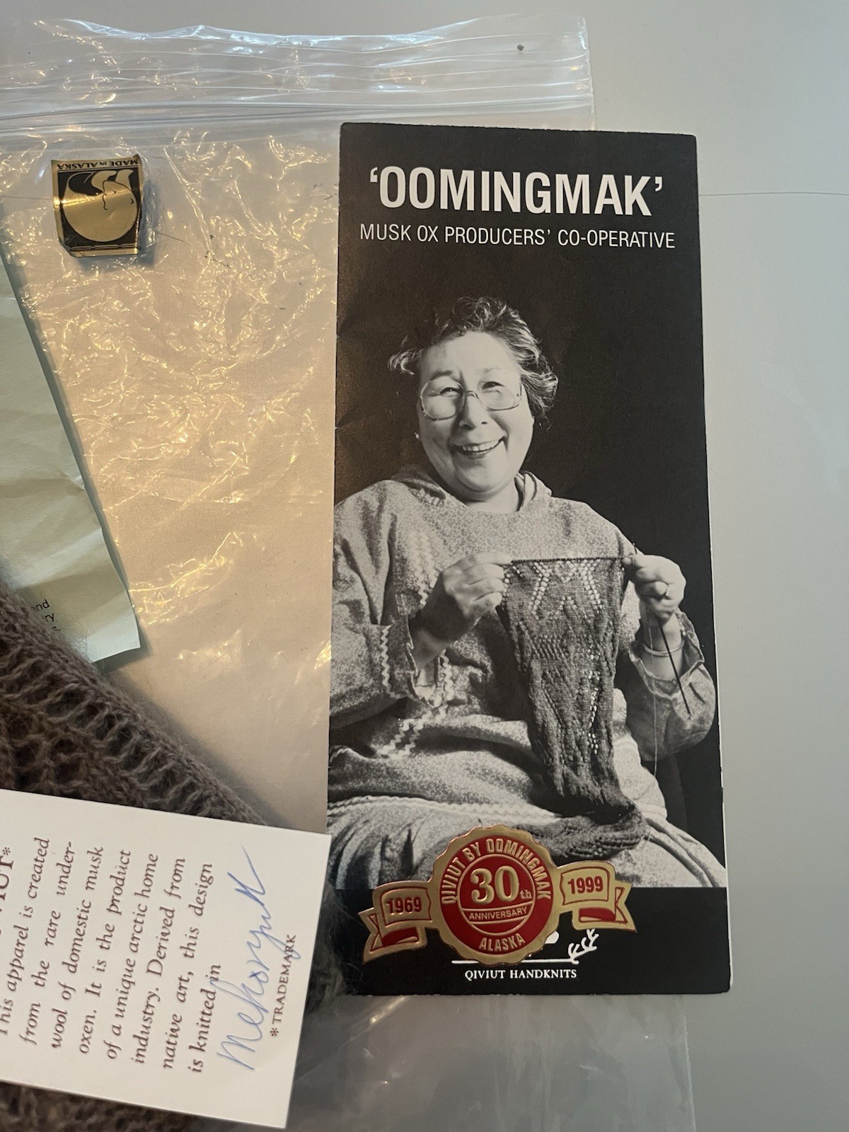 Authentic Qiviuk 100% Musk Ox Oomingmak Eskimo Smoke Ring Handknit Alaskan