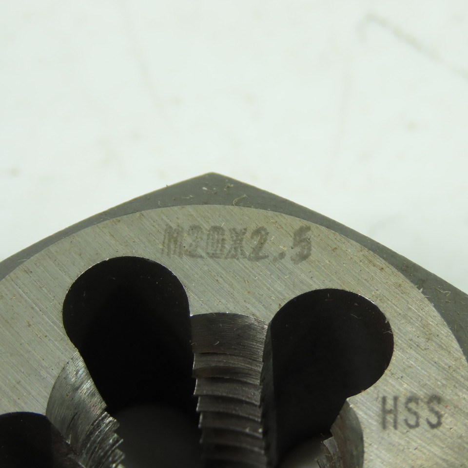 Widell M20 x 2.5 HSS Hexagon Rethreading Die 429358