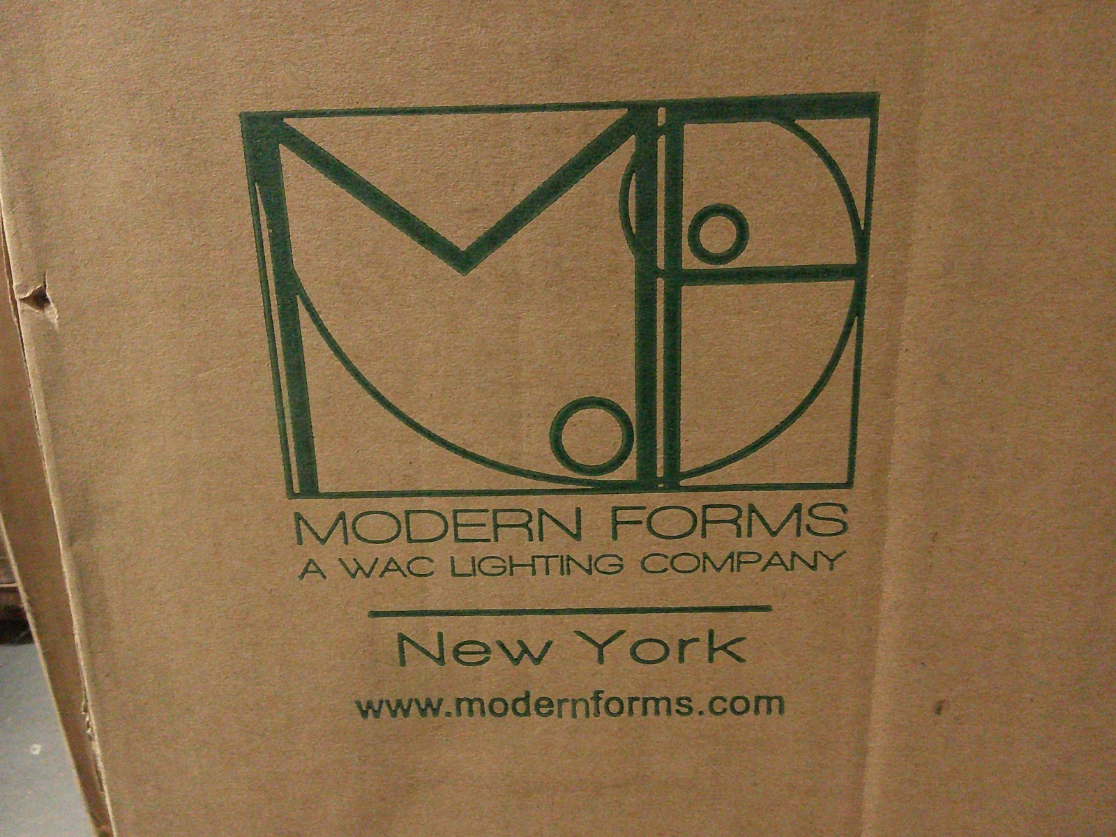 MODERN FORMS WS-W1122-BK Urban 2 Light 22" LED Wall Light/3000K, BLACK