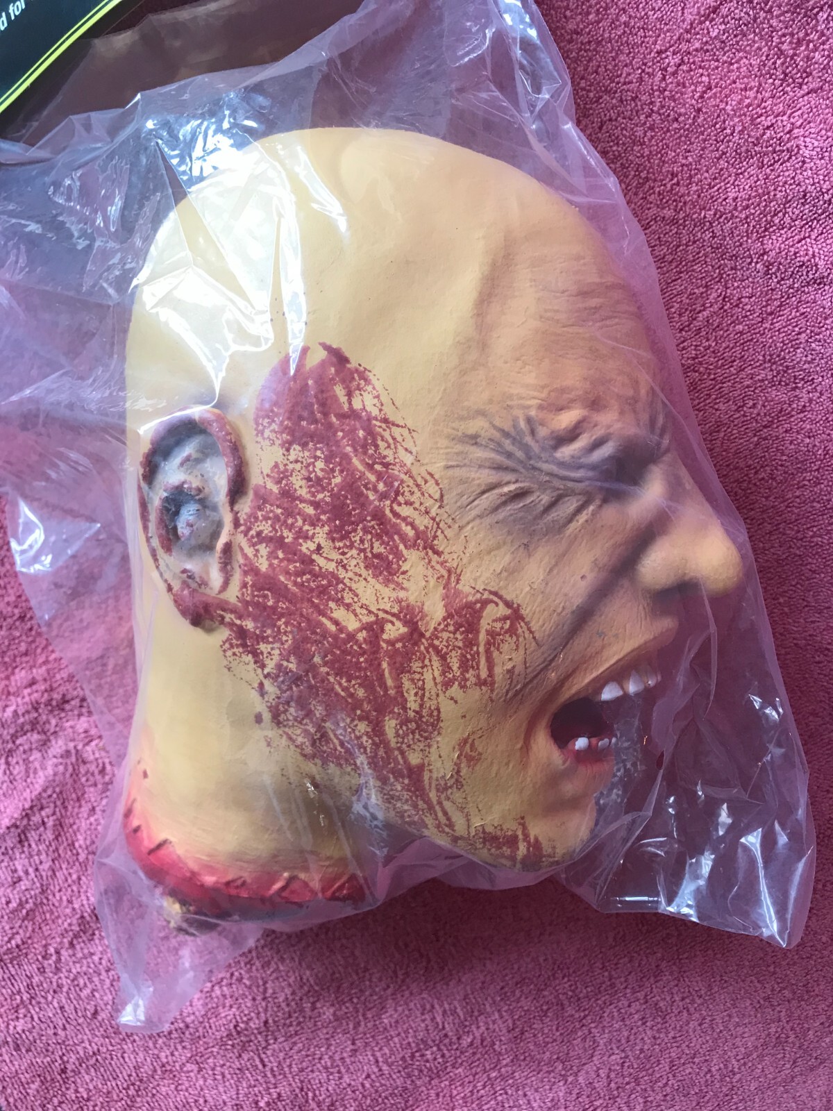 Halloween Life-Size Screaming Ripped Off Head 13" Severed Head Horror Prop