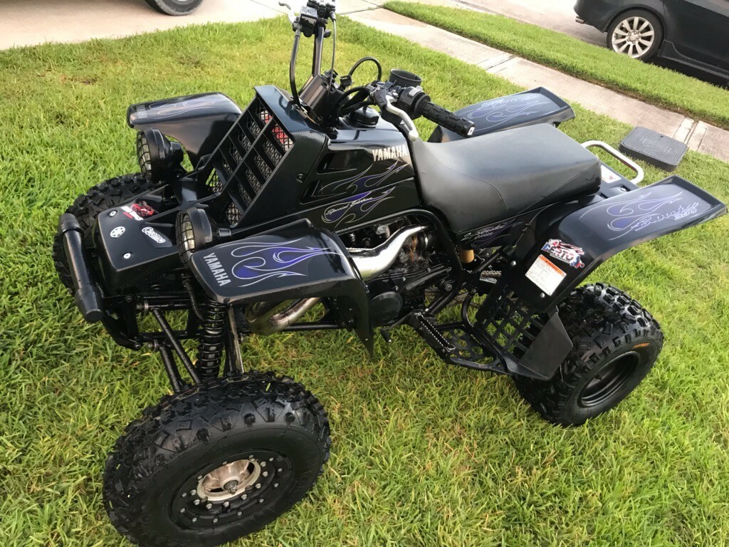yamaha banshee full graphics kit 2006 updated!!!
