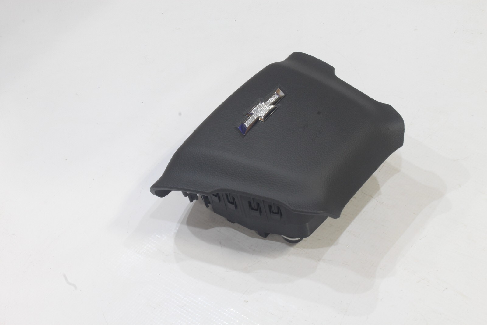 2018 CHEVROLET SILVERADO 1500 DRIVER WHEEL AIRBAG OEM AIR BAG