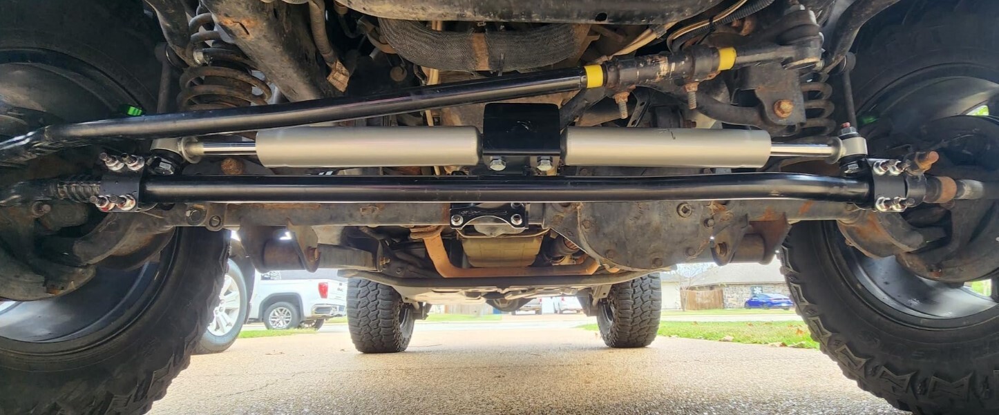 Dual Steering Stabilizer for 2"+ Lift For 07-18 Jeep Wrangler JK Freedom Offroad