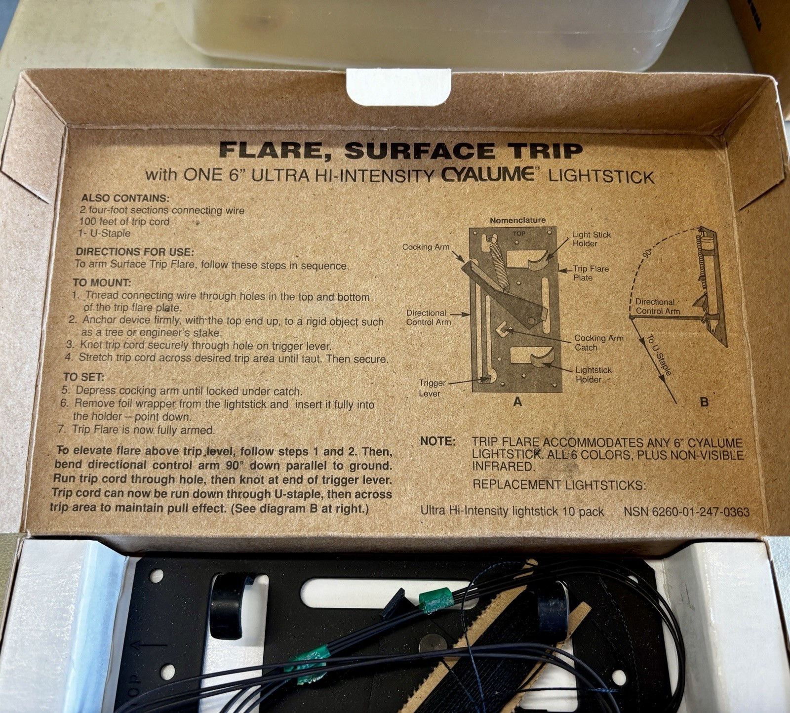 Cyalume ChemLight Military Grade Surface Trip Flare