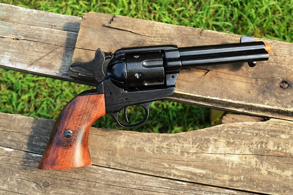 Non-Firing Denix Replica M1873 Colt Revolver - Gunslinger - Single Action Army