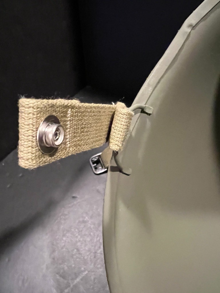 J.MURRAY, INC.1944 ORIG./CONVERTD US M-2 ‘D’ LOOP PARA HELMET & FIRESTONE LINER!