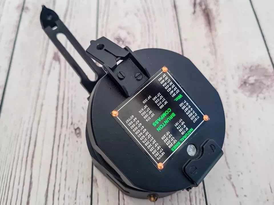 Vintage Bruntons Ainsworth Surveyors Geological Pocket Transit Compass