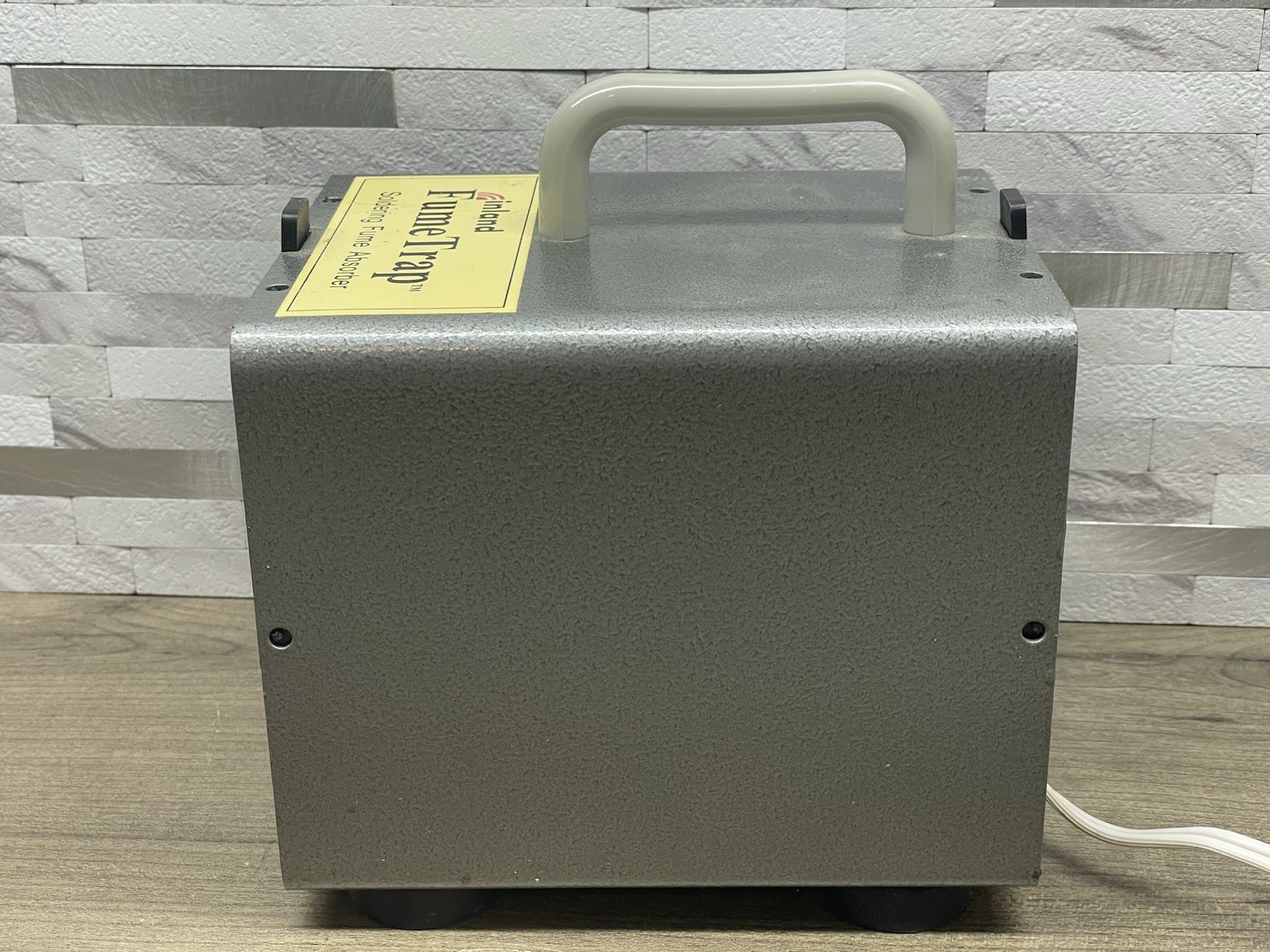 Inland Fume Trap 60010 FumeTrap Soldering Air Cleaner + Extra Charcoal Filter