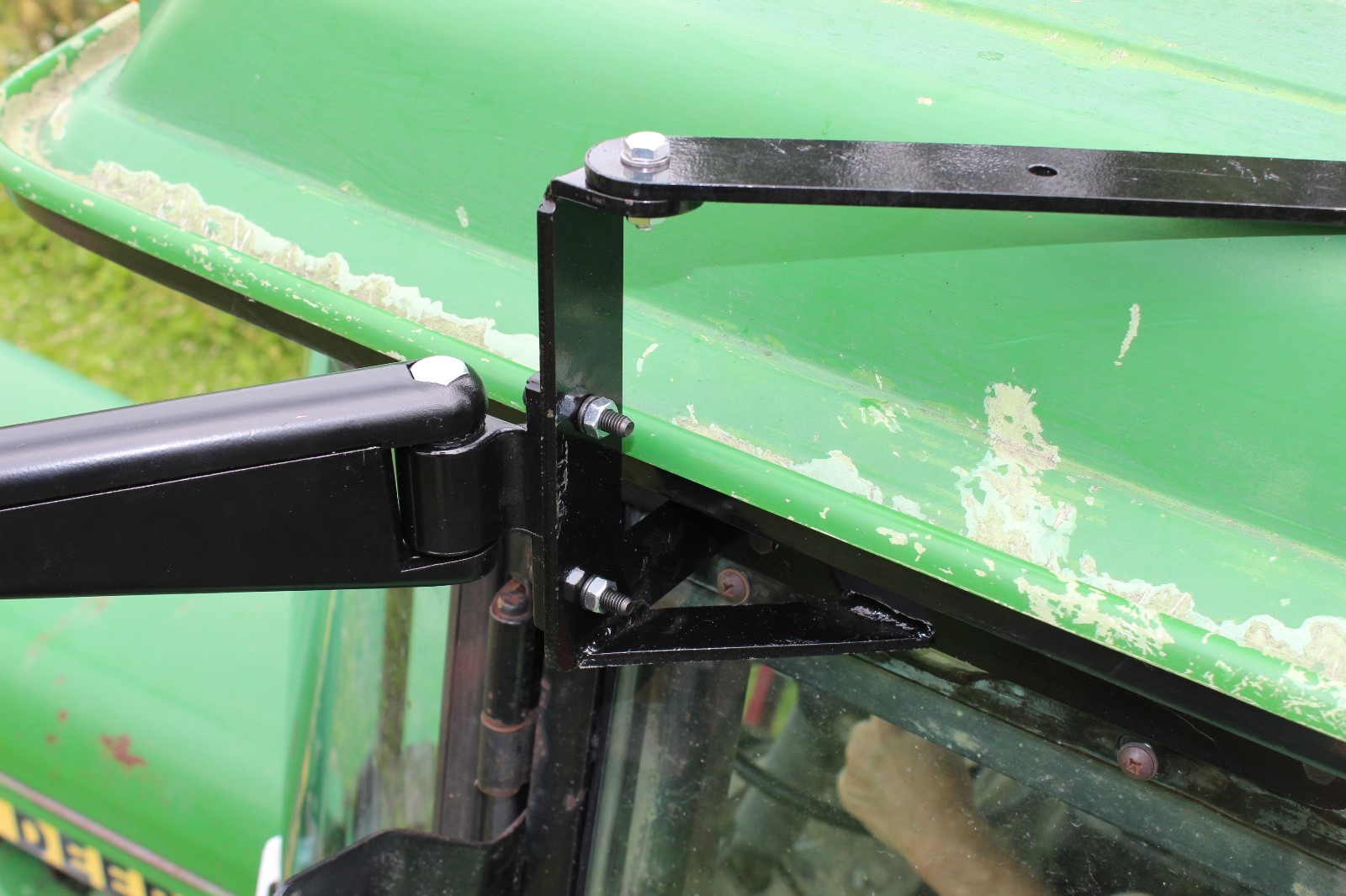 Sound Gard Extension Mirror Kit for John Deere tractors; see descript for models