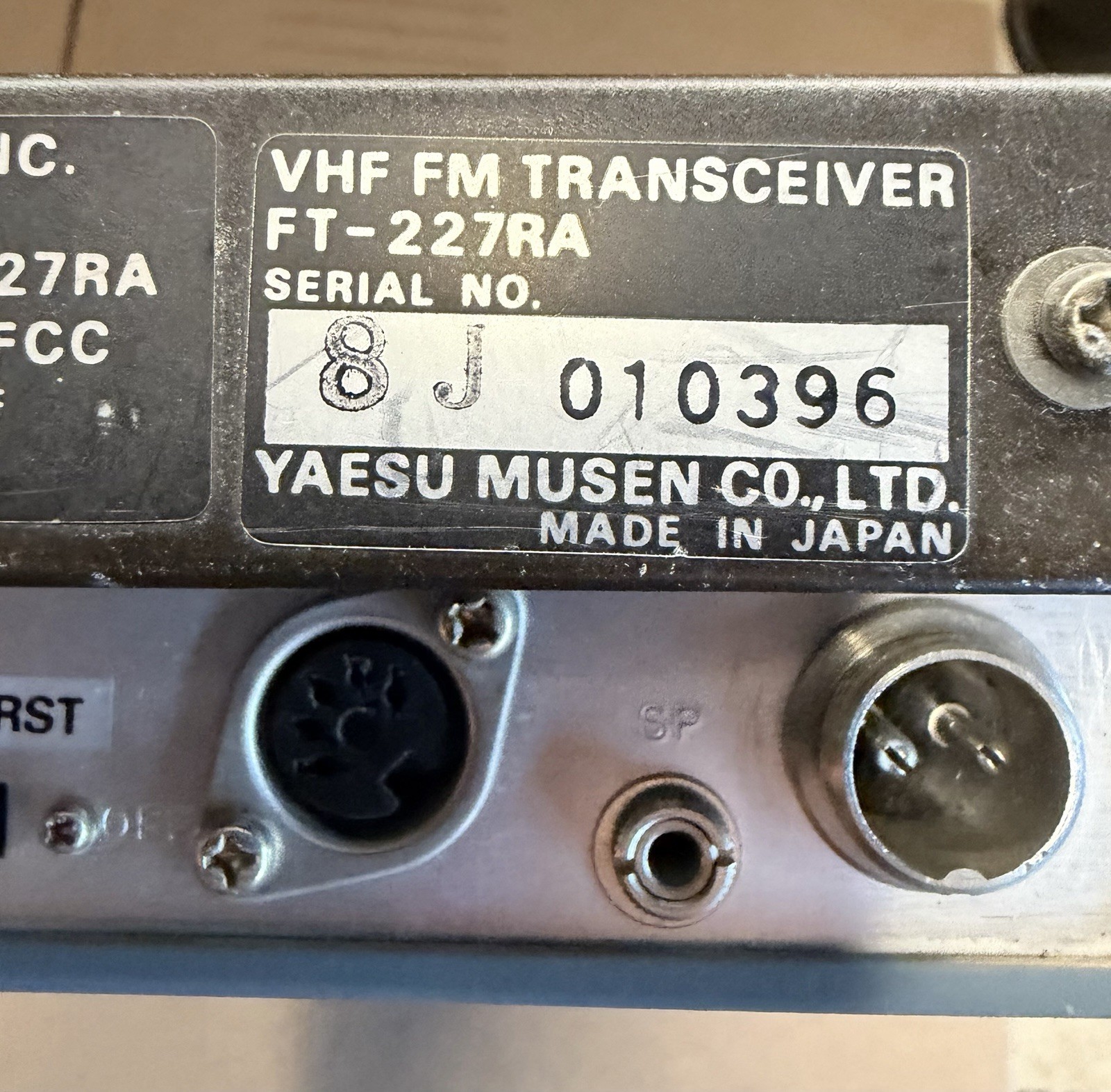 Vintage Yaesu Musen VHF FM Transceiver Memorizer FT-227RA