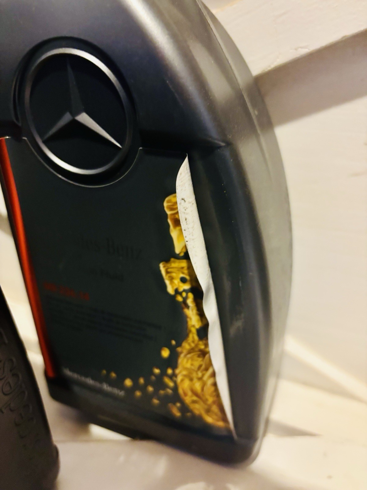 Mercedes Benz Transmission Fluid 6 (1qt) Bottles MB 236.14 (RED)