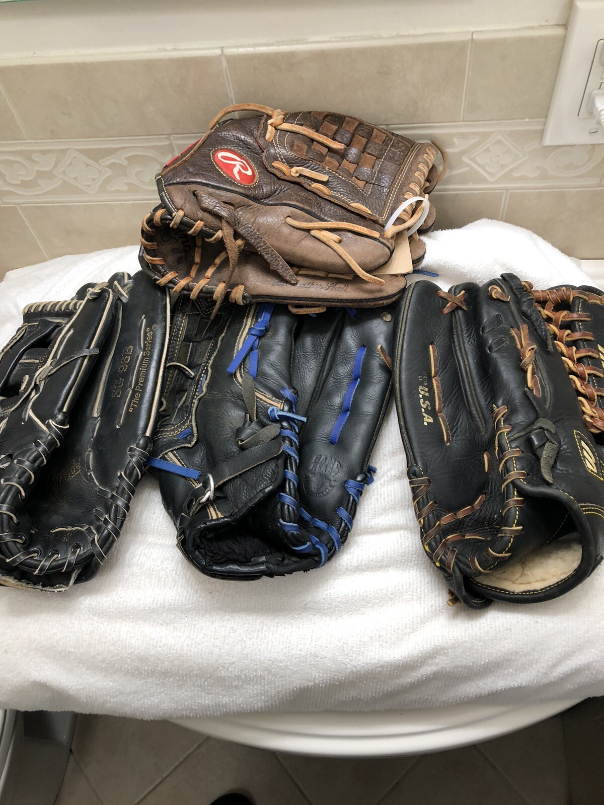 Rawlings 13 X 11 Inch Baseball Softball Drawstring Glove Bag