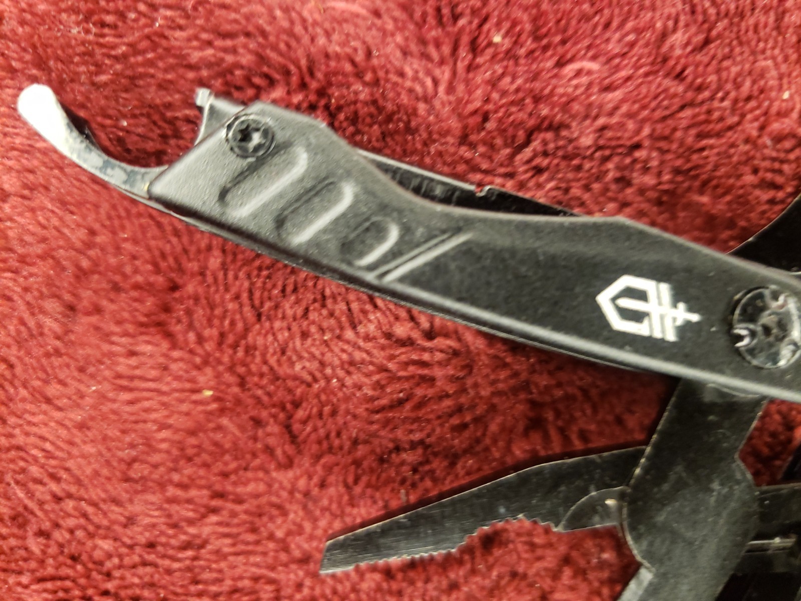 🔪🔪 Lot of 2 Gerber Multi Tool Dime multiplier Black & Red