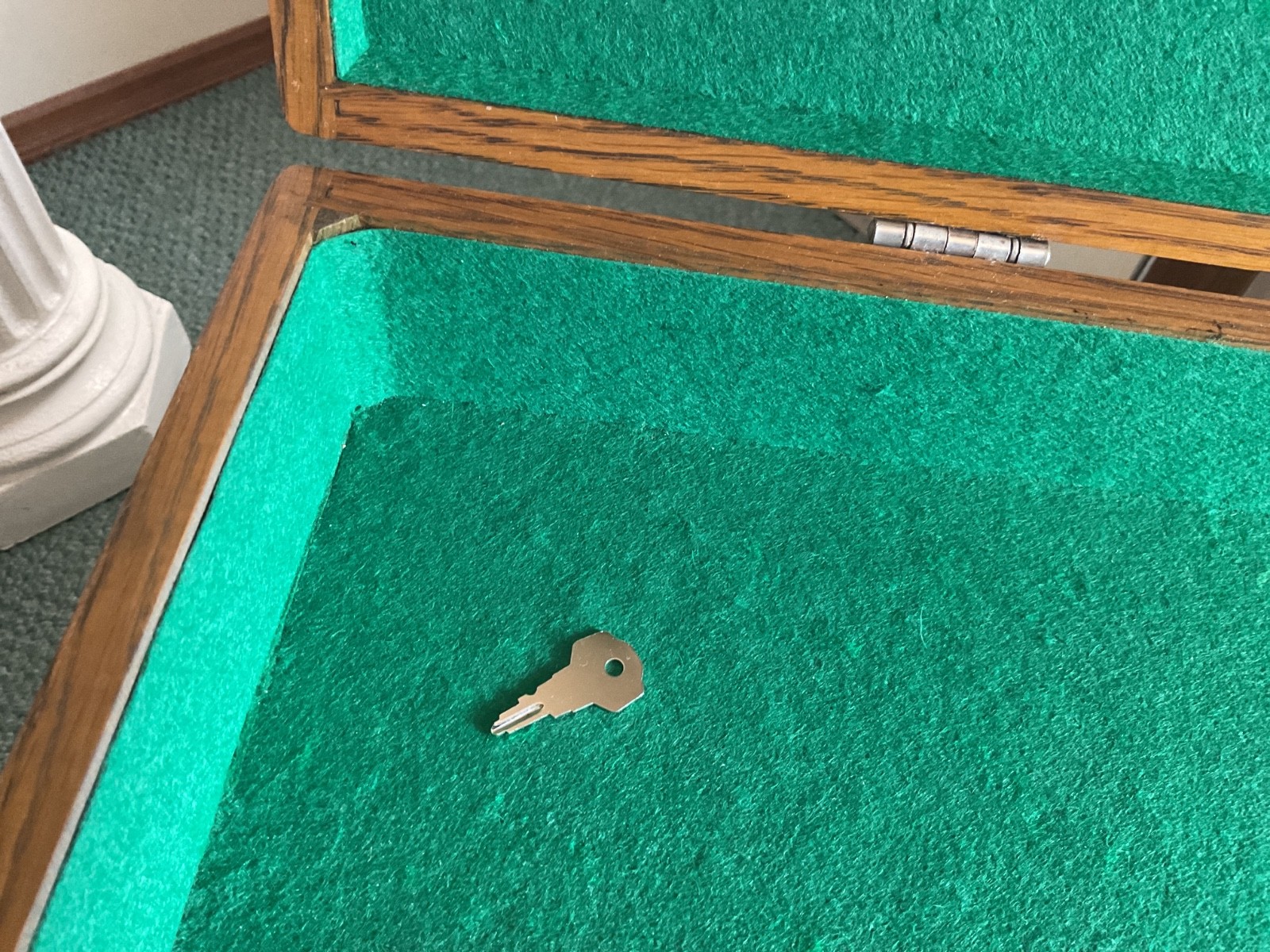 1979 GERSTNER & SONS MODEL 052 JOURNEYMAN MACHINISTS 11-DRAWER WOOD TOOL BOX