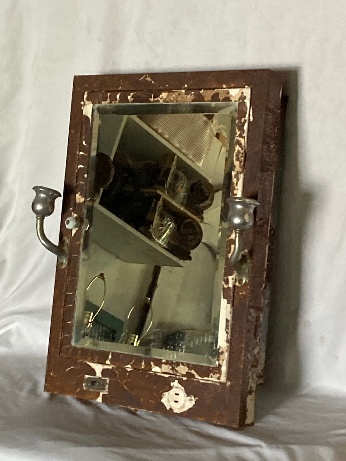 Vtg Mid Century Metal Recessed Medicine Cabinet Chrome Sconces Old Hotel 44-26E