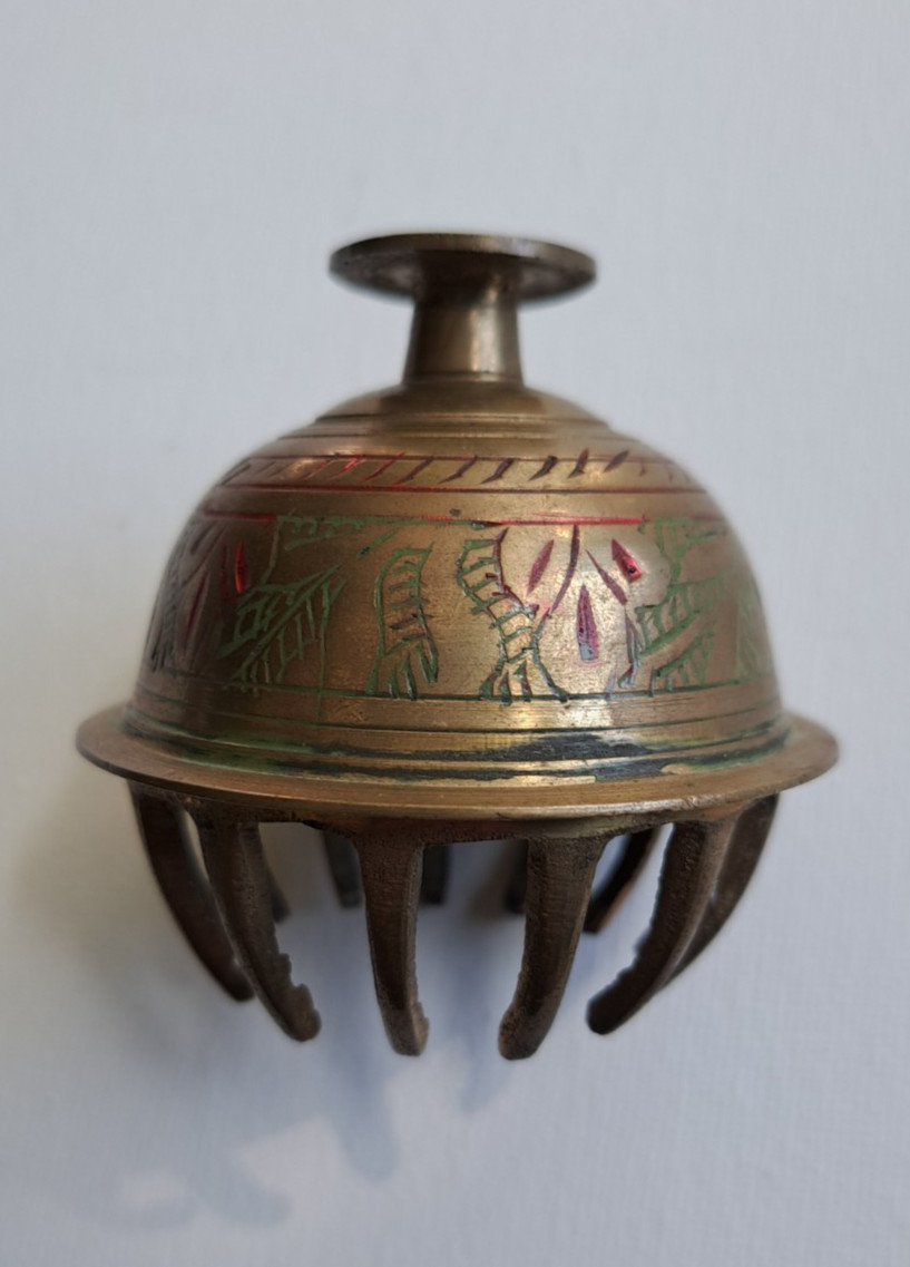 Brass Etched Design Elephant Claw Bell Meditation Temple India Vintage Prayer