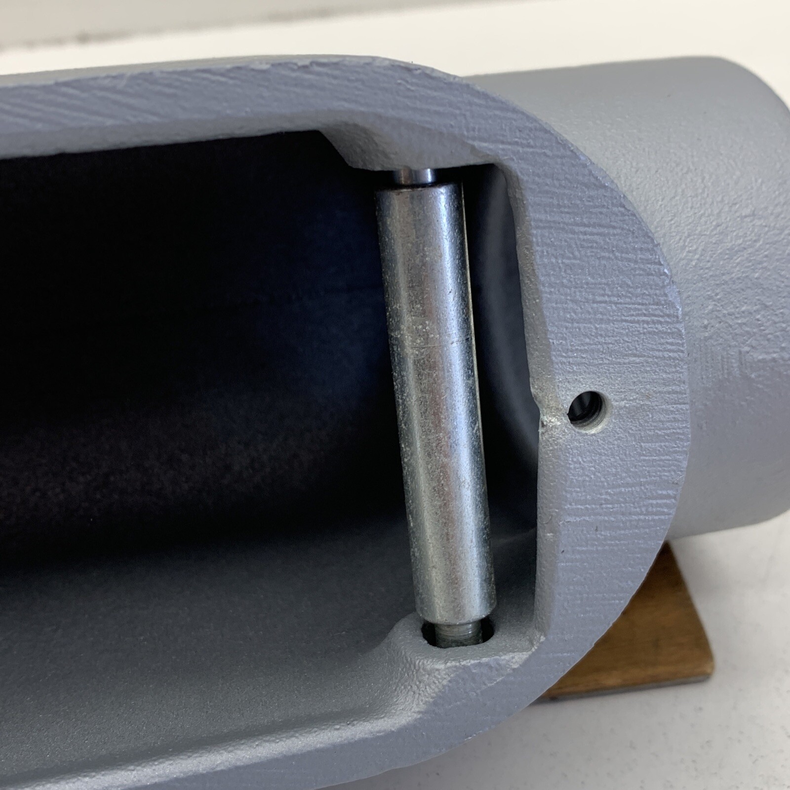 Appleton LB200-M Malleable Iron LB Conduit Outlet Body 2" (No cover or gasket)