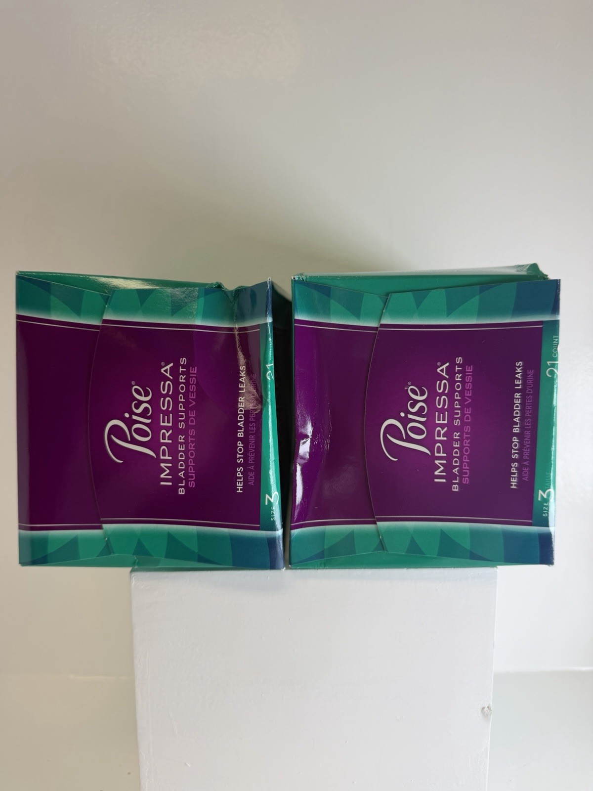 Poise Impressa Women's Bladder Supports Size 3, 21 Count Disposable pack of 2