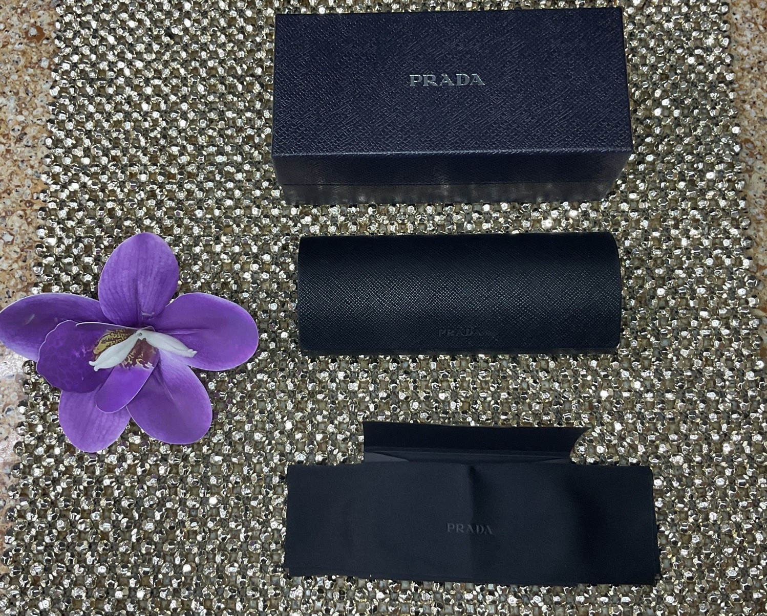 Prada Saffiano Hard Eyeglass Case Gift Box Cleaning Cloth/Black