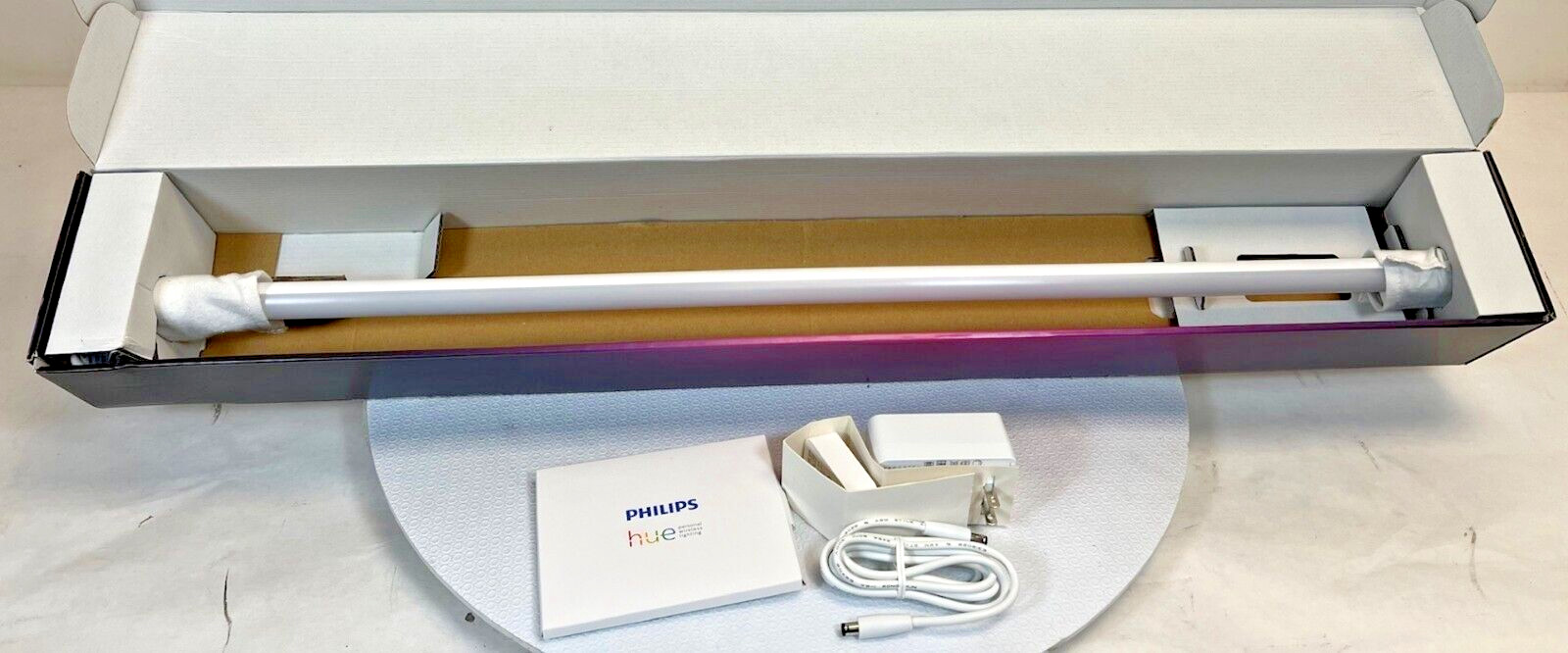 Philips Hue Compact Smart Light Tube, White - White and Color Ambiance LED