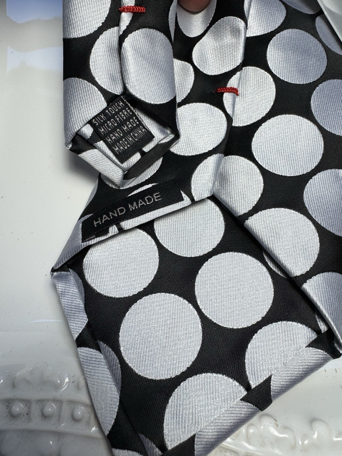 NWT IMANI UOMO MULTI COLOR POLKA DOTS STYLE PRINT SILK TOUCH NECK TIE & HANKY