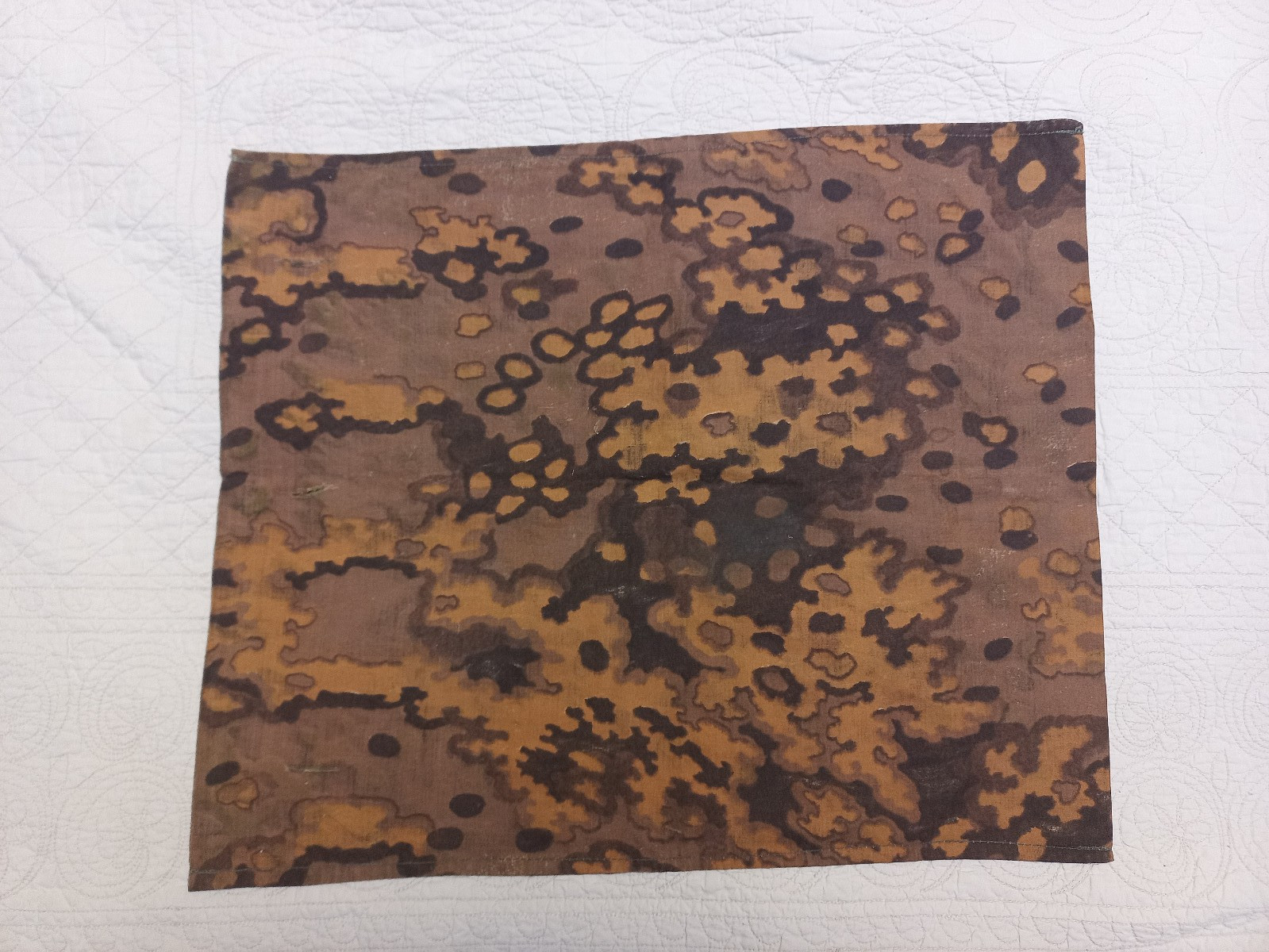 100% Original WWll Waffen SS camouflage material Oak-B pattern 20.5" X 17.5"