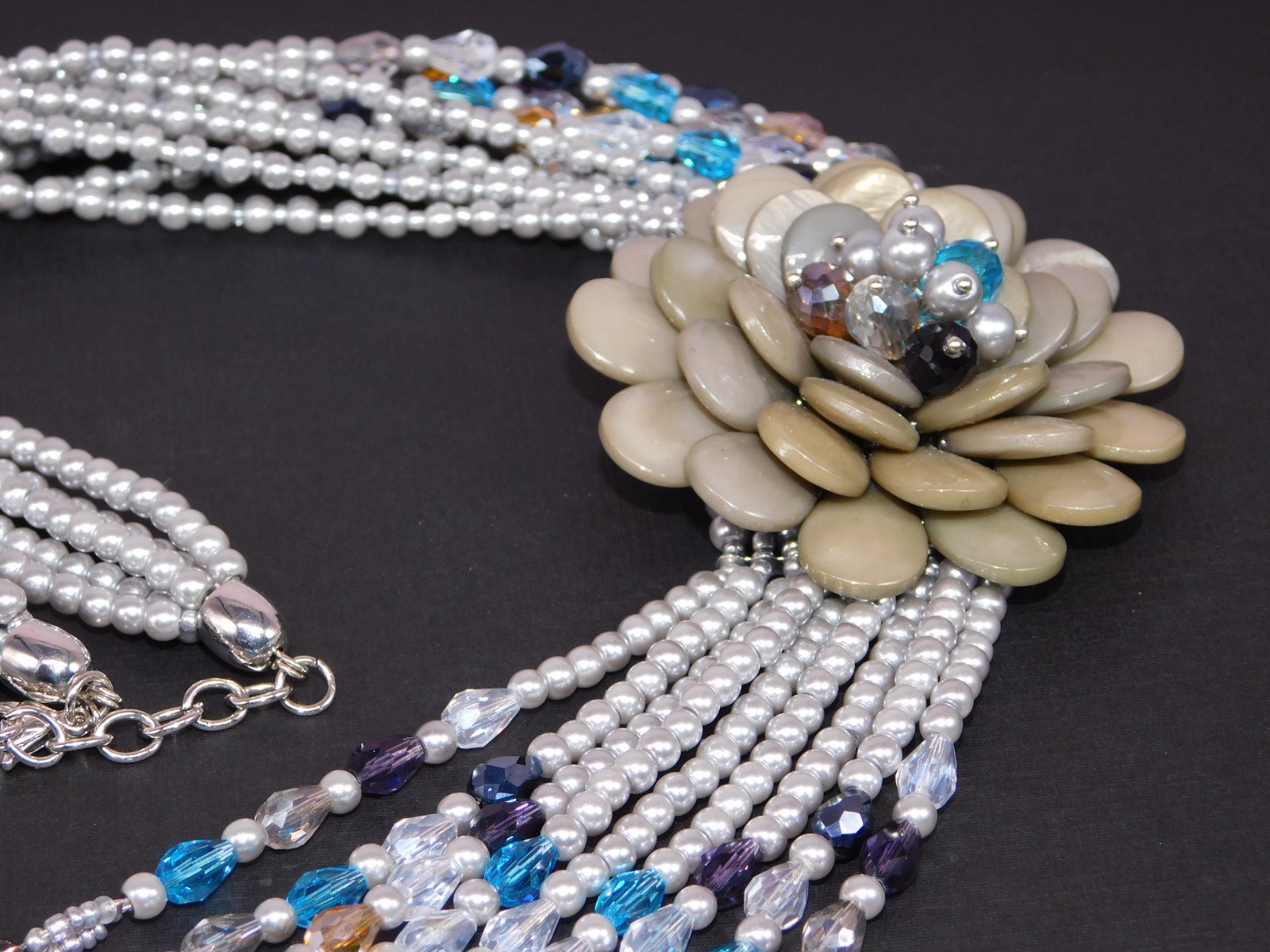 Vintage JOAN RIVERS Smoky Gray Starlet Floral Bead Statement Necklace