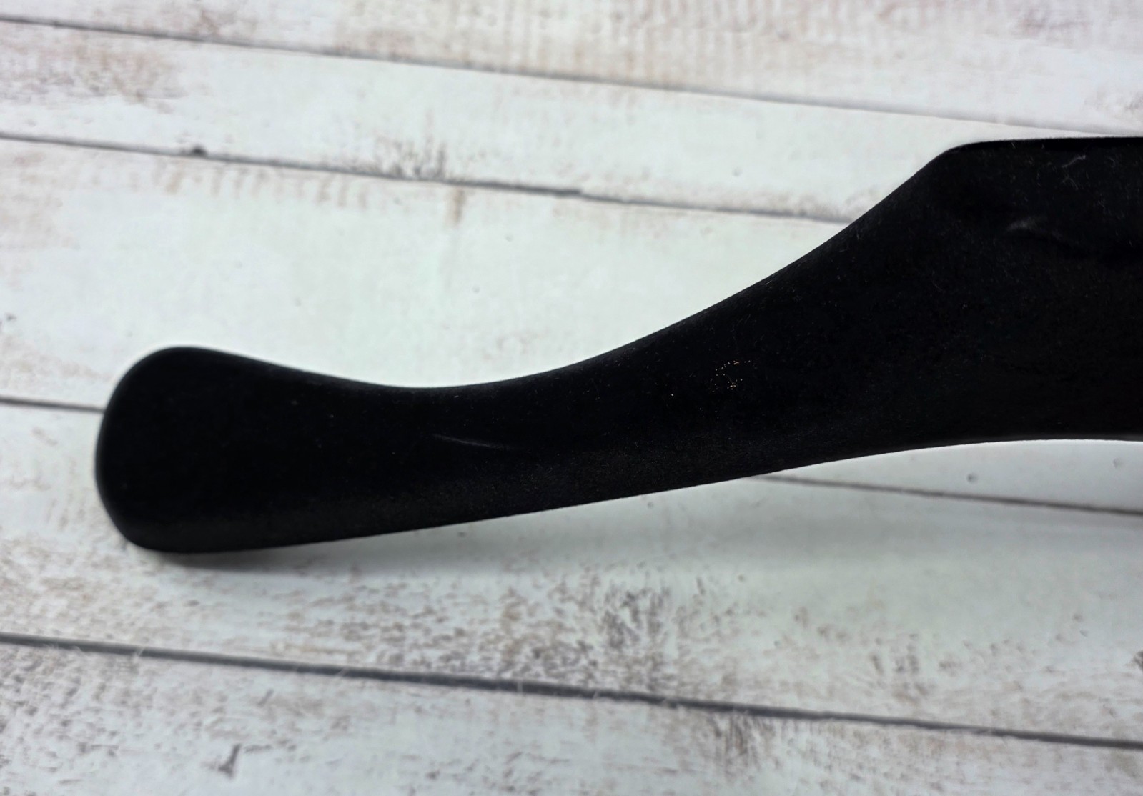 7X Authentic Chanel Black Velvet Hanger Gold CC Logo & Hook Coat Jacket Non Slip