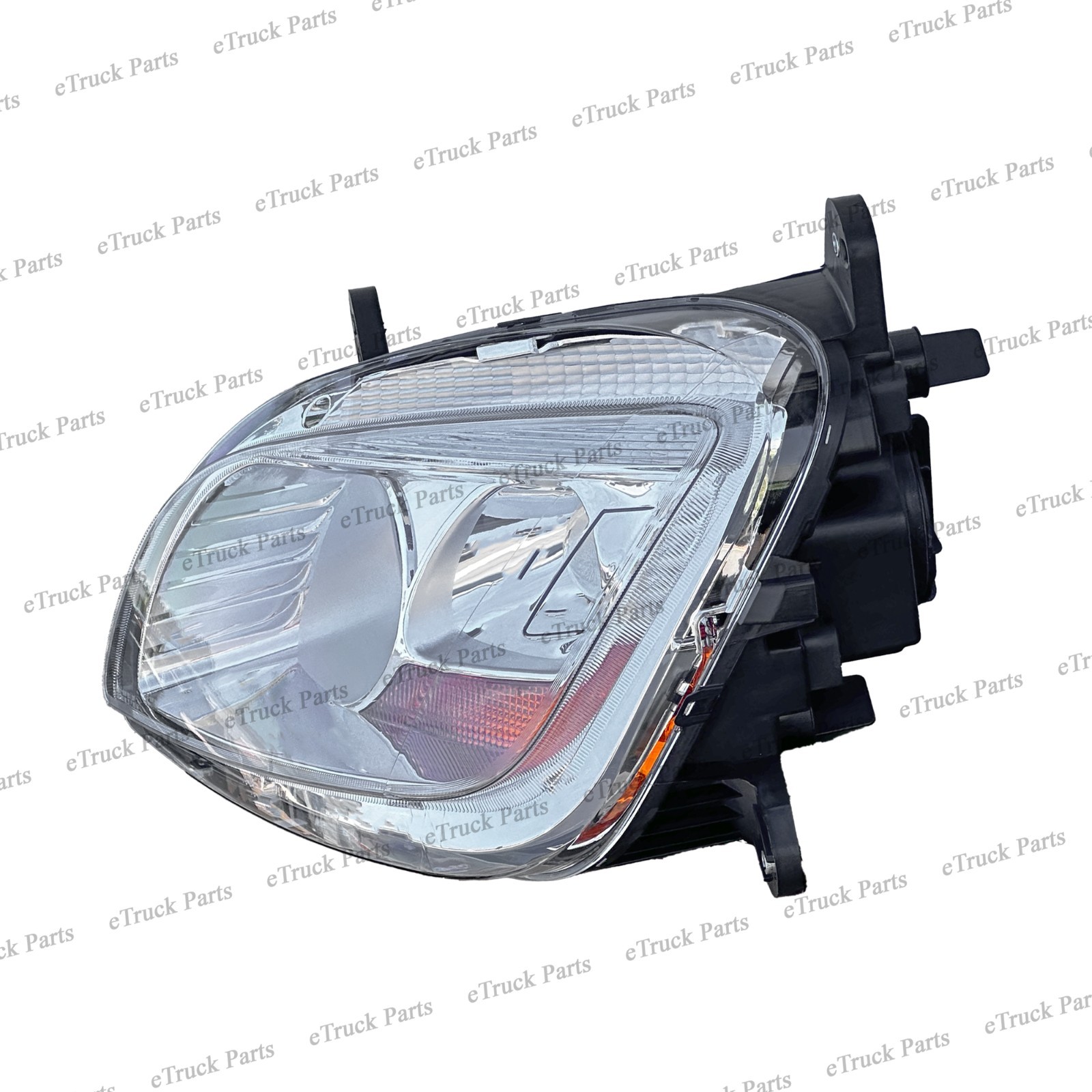 2015–2021 Peterbilt 579 Driver Side Halogen Headlight Assembly | P54-6163-100