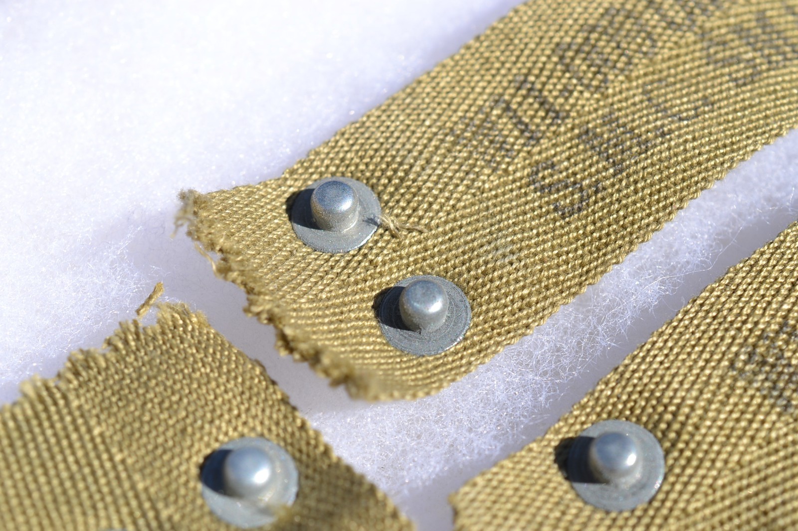 ORIGINAL WW2 US ARMY M-1 HELMET LINER NAPE STRAP S.M.C. MAKER STAMP 4.5 INCHES