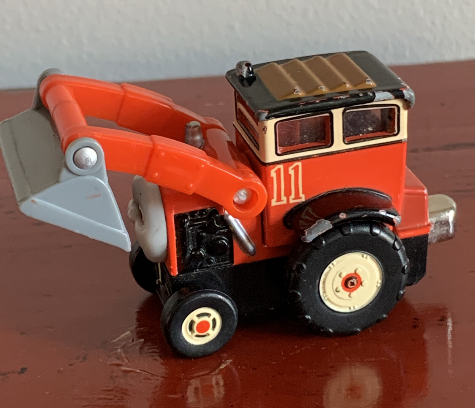 Thomas Gullane Wooden Jack  Front Loader Train~Thomas & Friends Wood Engine 2004