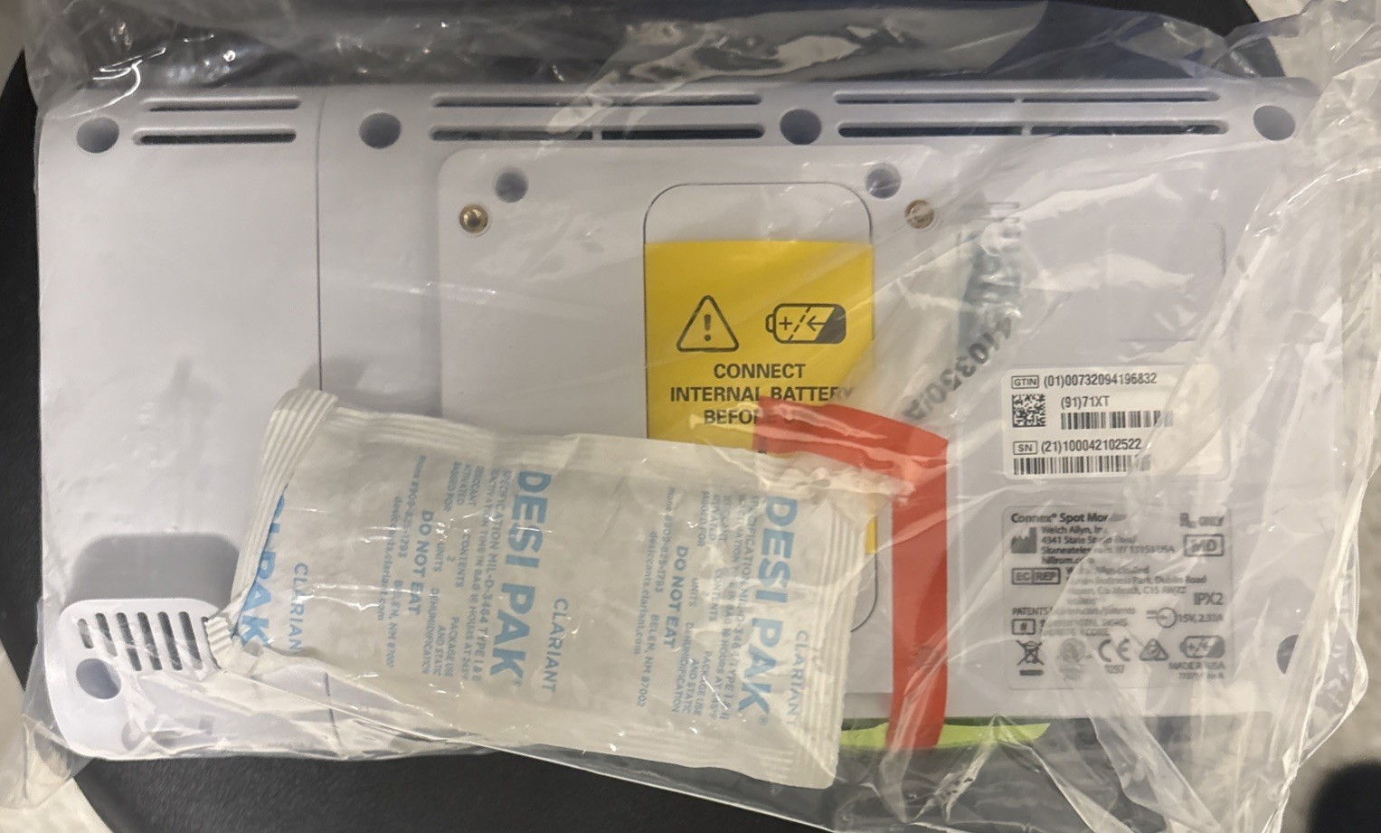 New Hillrom/Welch Allyn Connex Spot Monitor & THERMOMETER - NIBP