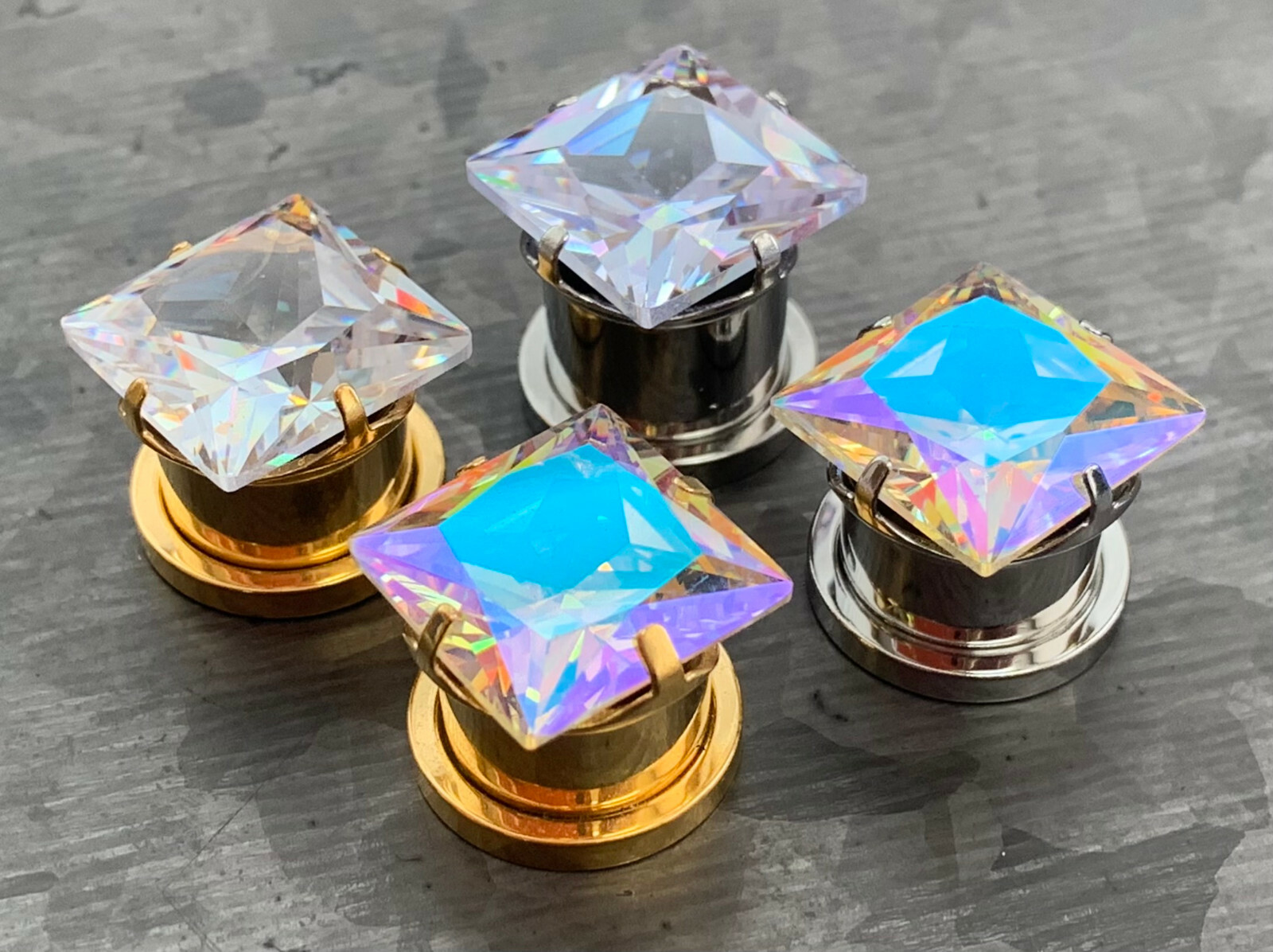 PAIR Large Square CZ Gem Steel Screw Fit Tunnels Ear Plugs Gauges Earlets