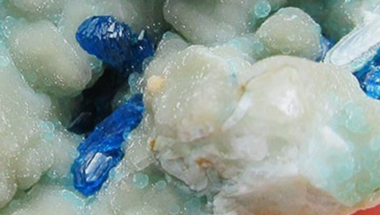 Rare Blue Veszelyite and Hemimorphite with Quartz Crystal and Galena Yunnan