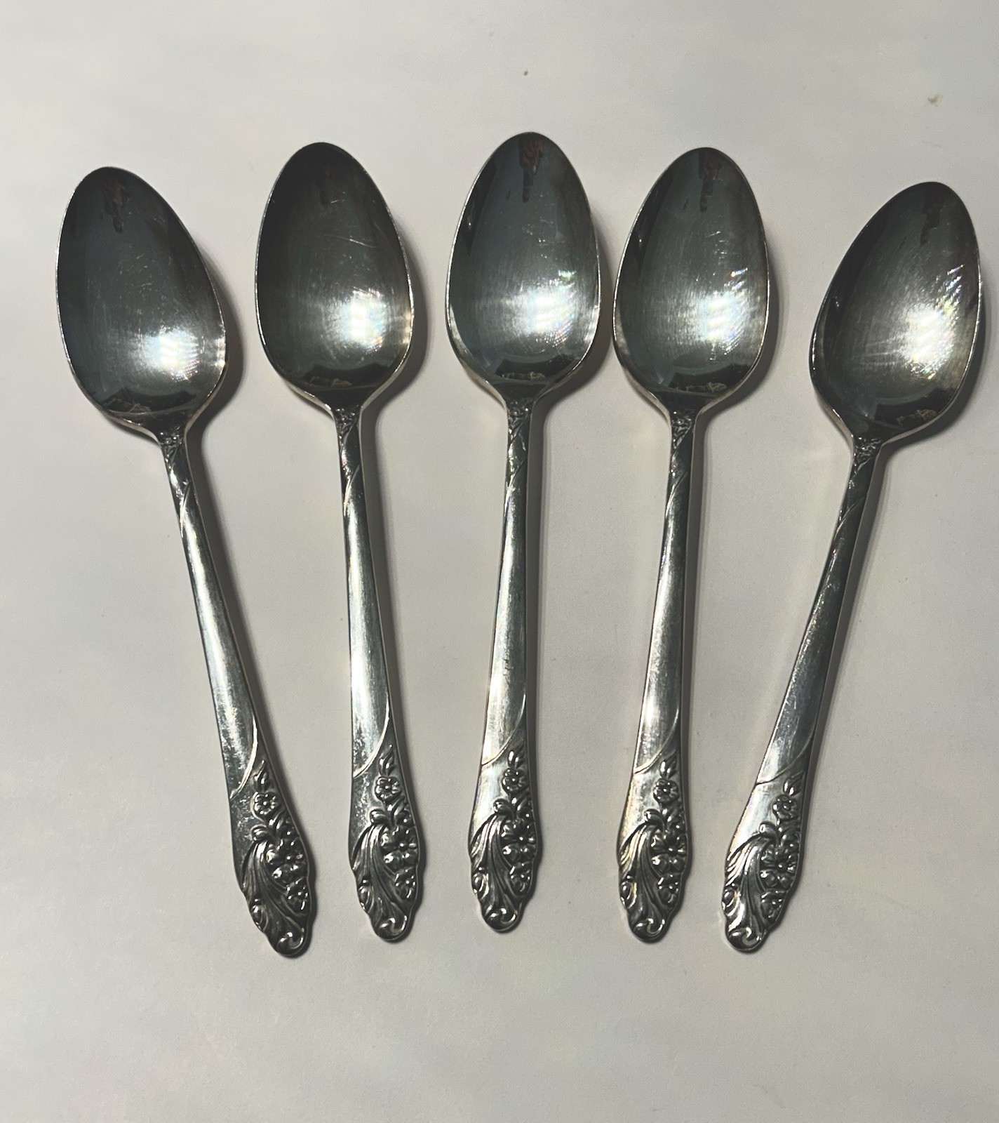 Oneida  EVENING STAR TEASPOONS Set of 5
