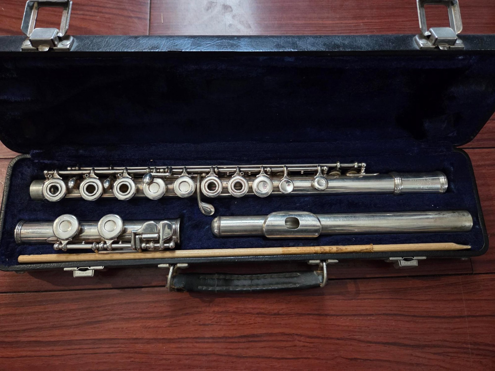 Armstrong Model 80 Sterling Silver Open Hole Flute – USA – Case – Vintage